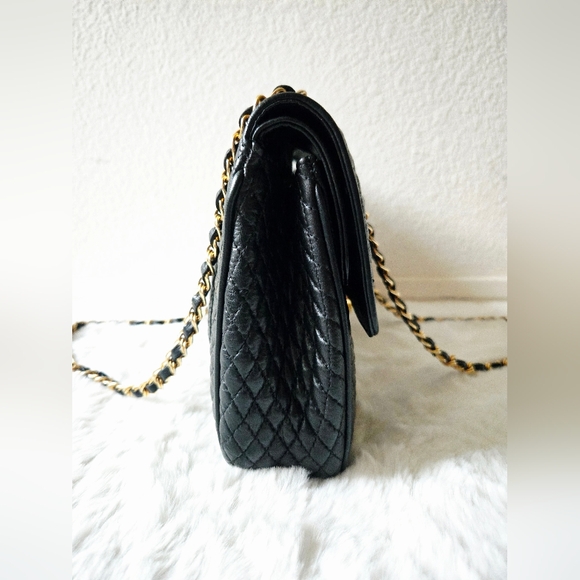 Bally Vintage Double Flap Quilted Shoulder Bag - Picture 9 of 16